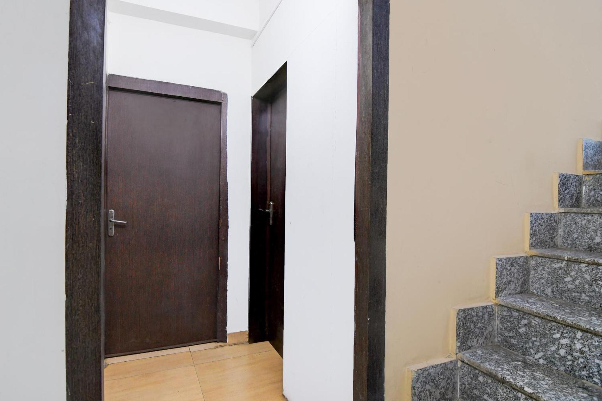 Hotel O New Town Formerly Rest Inn Солт-Лейк-Сити Экстерьер фото