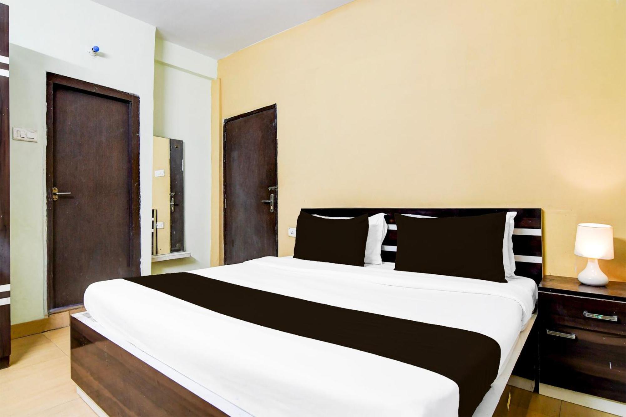 Hotel O New Town Formerly Rest Inn Солт-Лейк-Сити Экстерьер фото